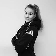 Jenna-Riina Lehtonen, koulutettu hieroja ja urheiluhieroja